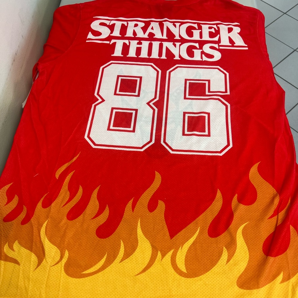 STRANGER THINGS HELLFIRE CLUB JERSEY. BRAND NEW 
ADULT SIZE XL